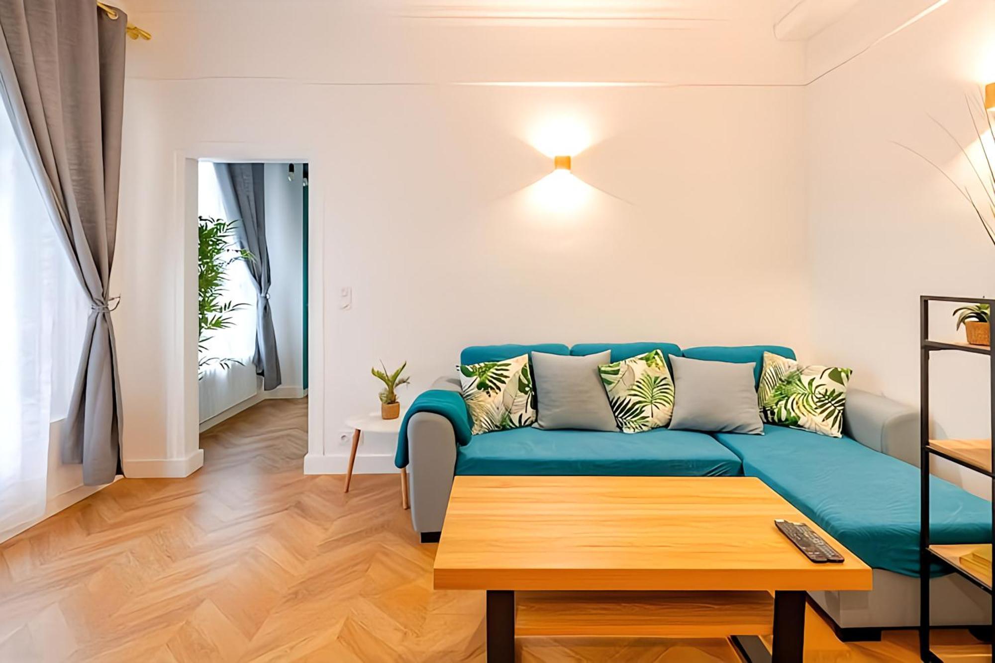 Loft A 2 Pas Des Champs Elysees Et De La Defense! Neuilly-sur-Seine Luaran gambar